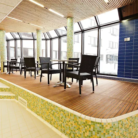 Health & Hotel